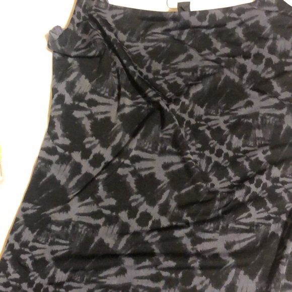 Express brand new spaghetti top (000300) - Picture 5 of 6